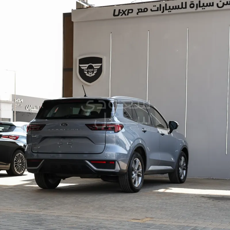 2025 فورد تيريتوري امبيانتي