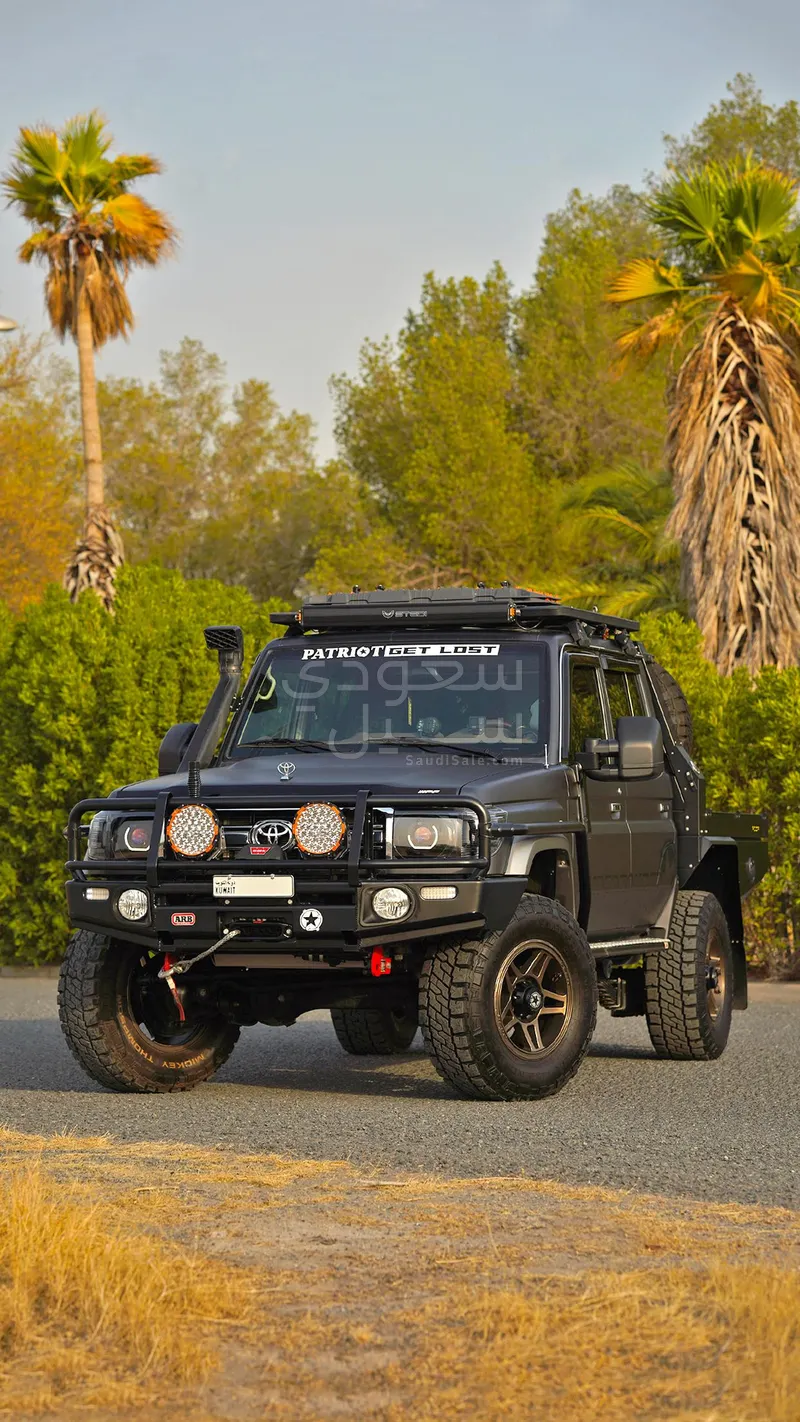 2021 Toyota Land Cruiser LX