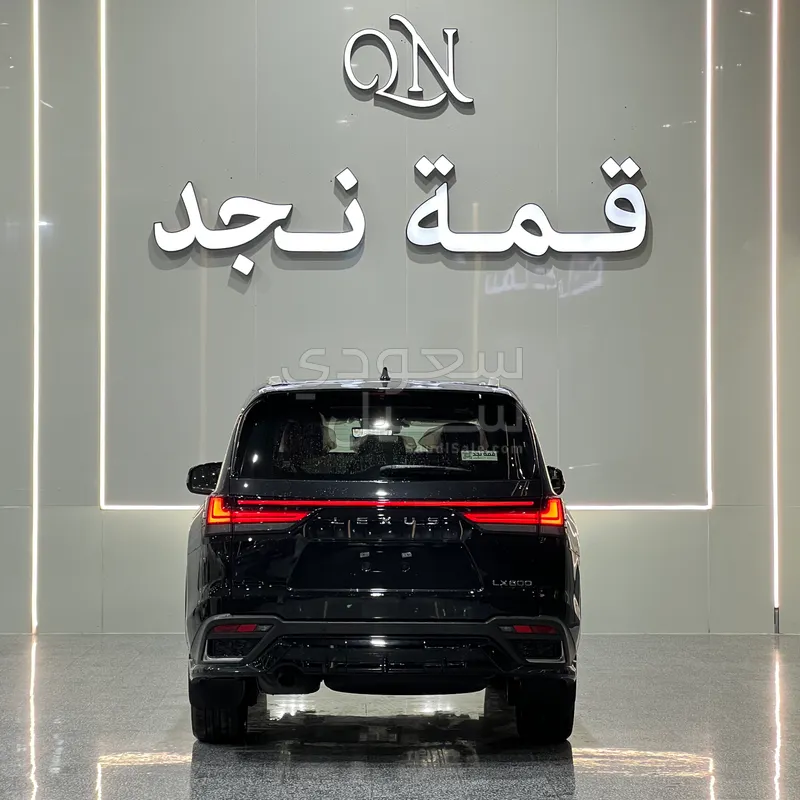 2026 لكزس إل إكس 600 إف