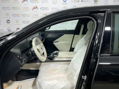 2027 بي ام دبليو الفئة السابعة 735أي