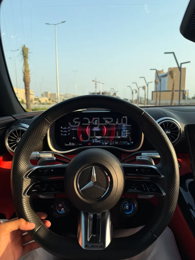 2023 مرسيدس - بنز إس إل 43