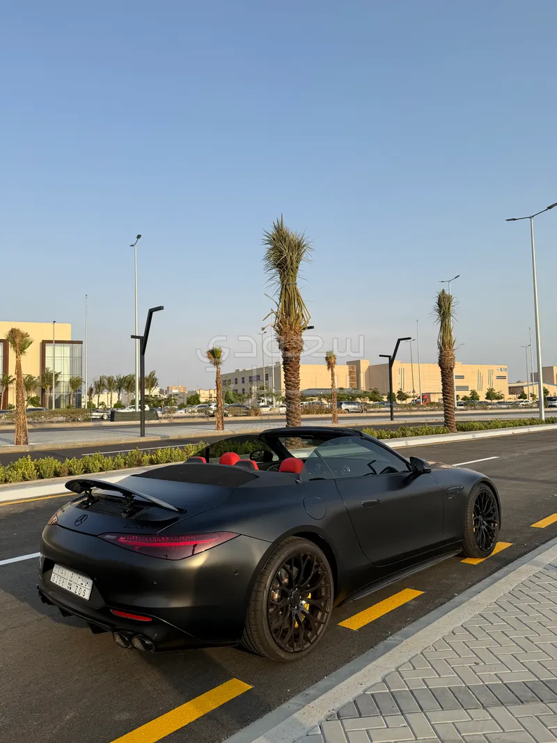 2023 مرسيدس - بنز إس إل 43