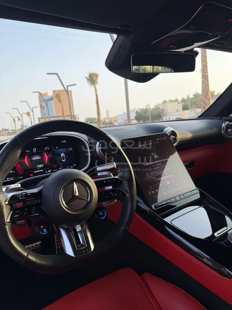 2023 مرسيدس - بنز إس إل 43