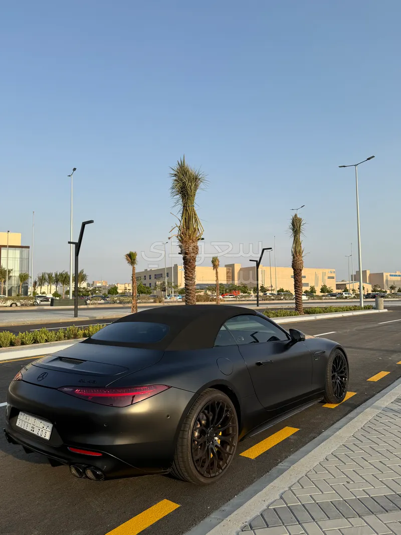 2023 مرسيدس - بنز إس إل 43
