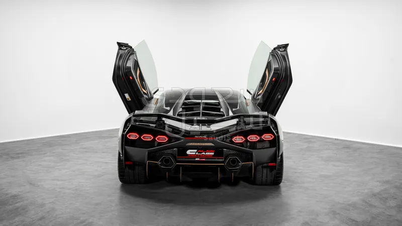 2021 لمبرجيني سيان FKP 37