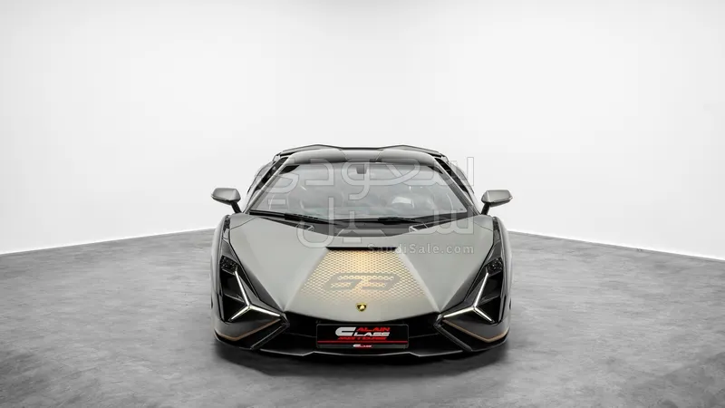 2021 لمبرجيني سيان FKP 37