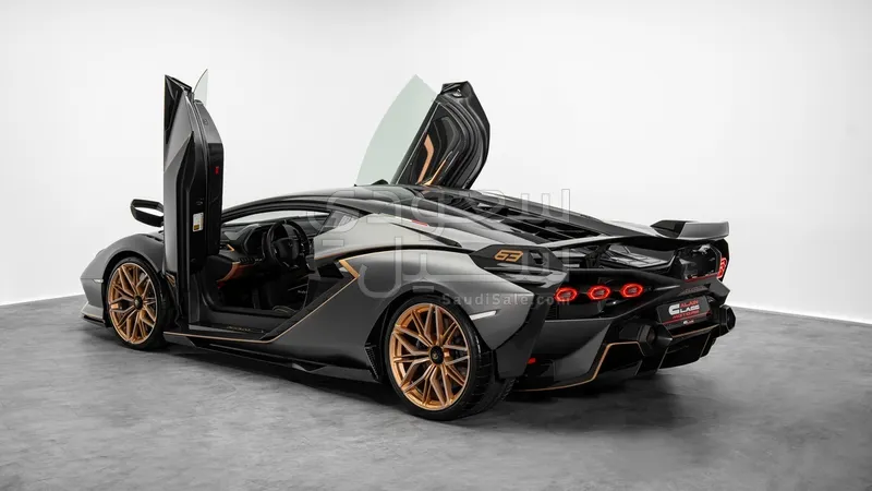 2021 لمبرجيني سيان FKP 37