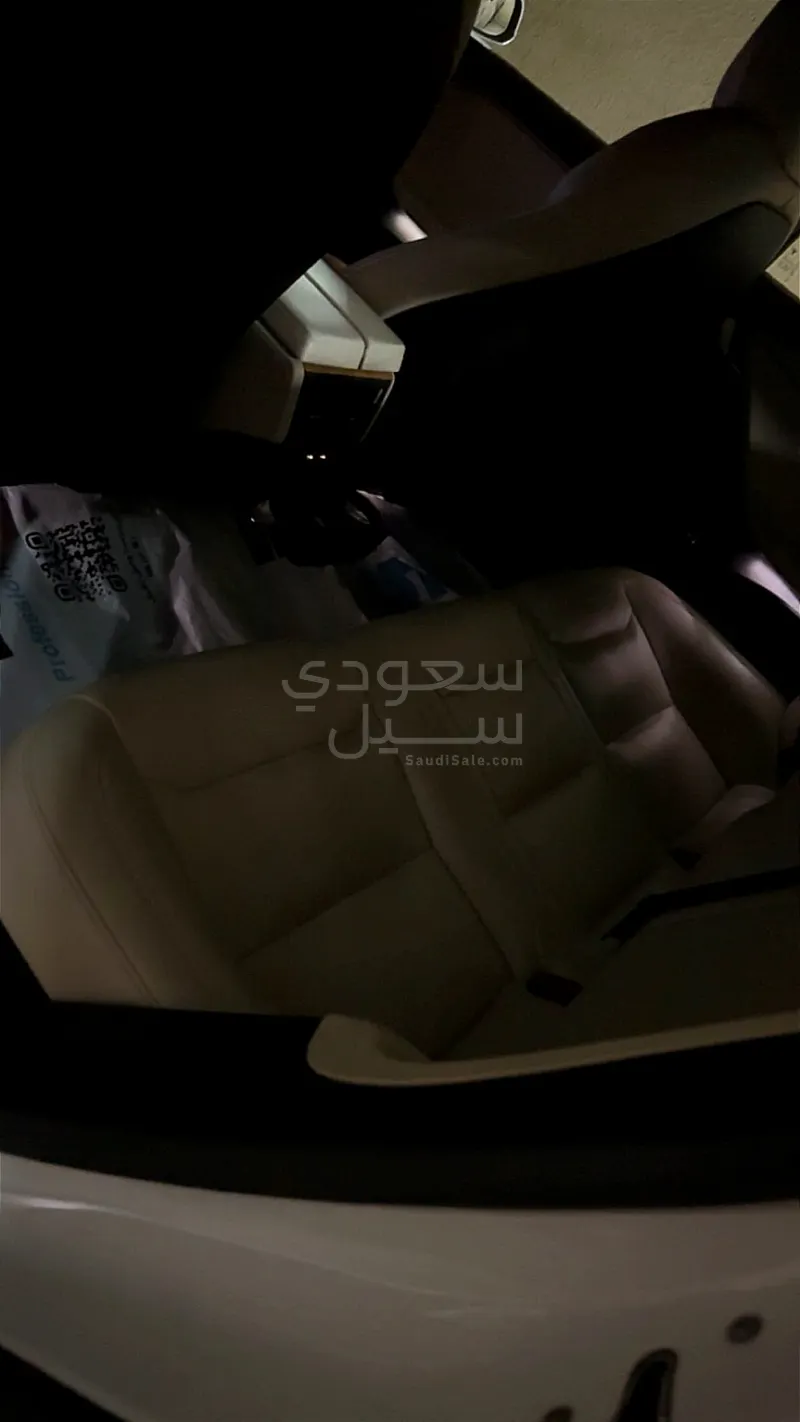 2020 تيسلا موديل اس