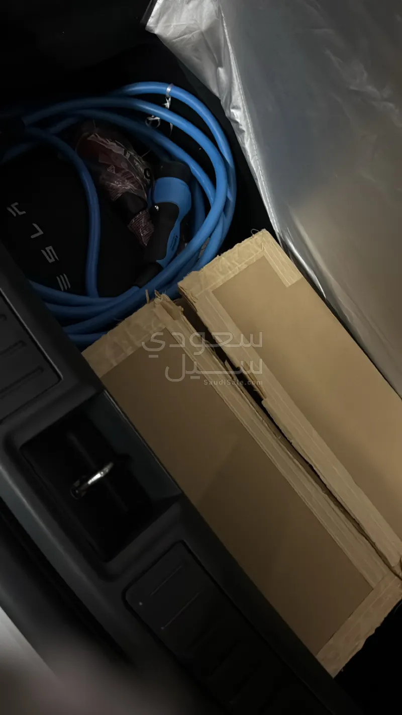 2020 تيسلا موديل اس