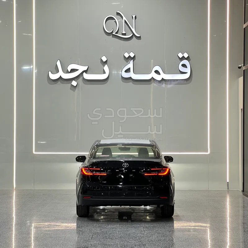 2026 تويوتا كامري ال اي