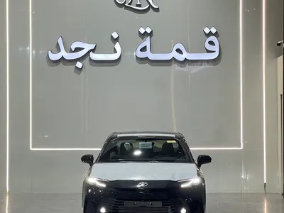 2026 تويوتا كامري ال اي