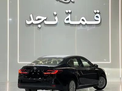 2026 تويوتا كامري ال اي