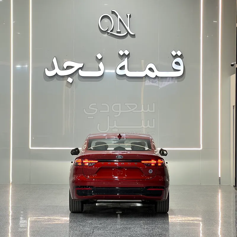 2026 فورد توروس امبيانتي