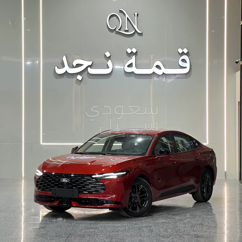 2026 فورد توروس امبيانتي