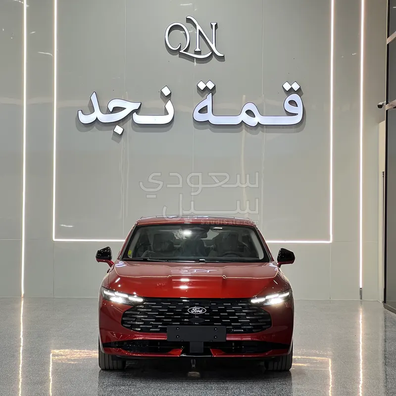 2026 فورد توروس امبيانتي