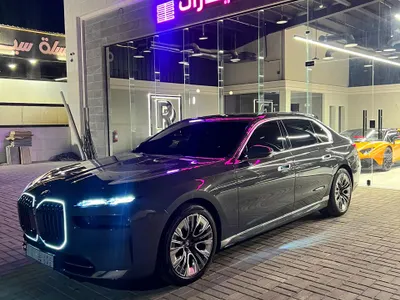 2024 بي ام دبليو الفئة السابعة 735أي