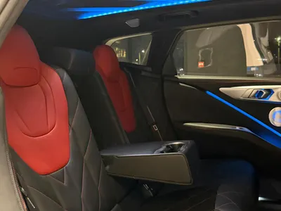 2025 بي ام دبليو اكس ام