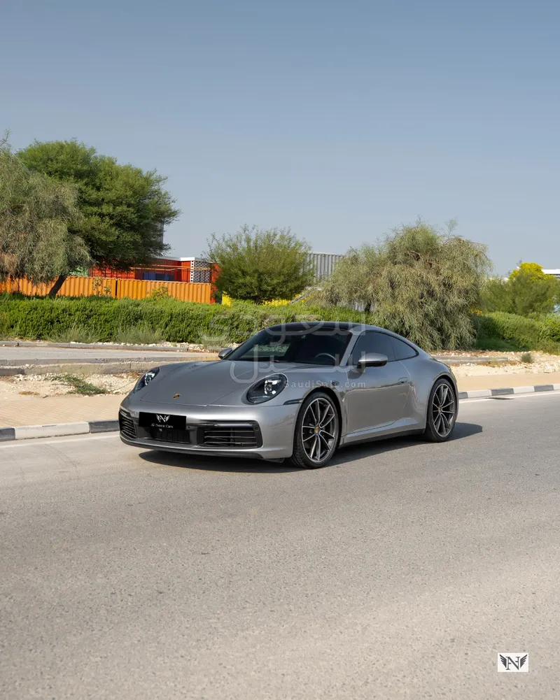 2024 بورش 911 كاريرا
