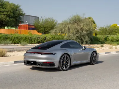 2024 بورش 911 كاريرا