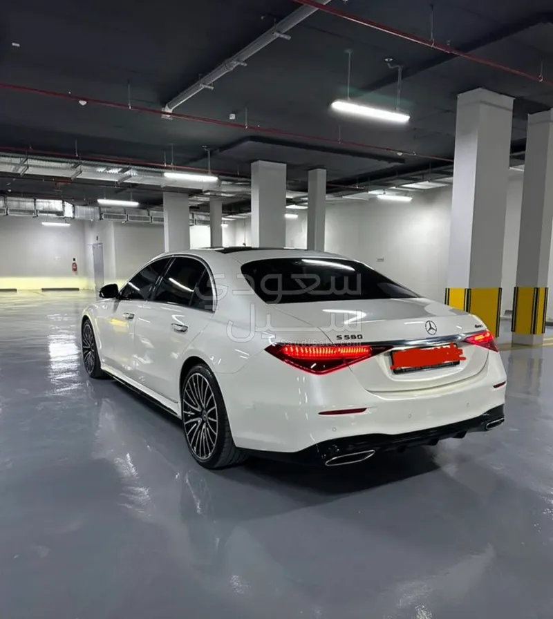 2022 مرسيدس - بنز إس 580