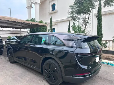 2026 لوسيد جرافيتي