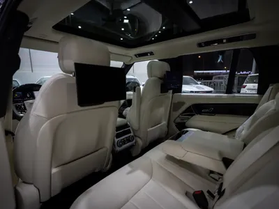 2027 لاند روفر رينج روفر اتش اس اي