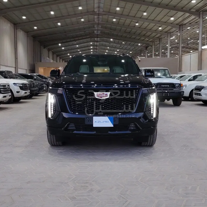 2025 كاديلاك اسكاليد