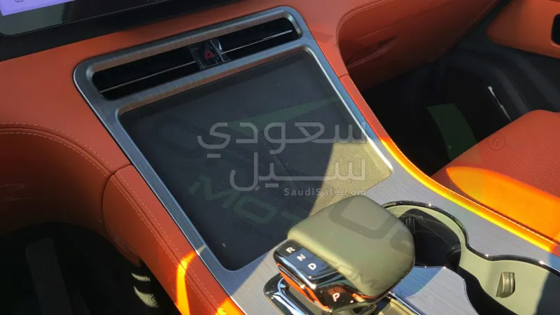 2026 روكس 01
