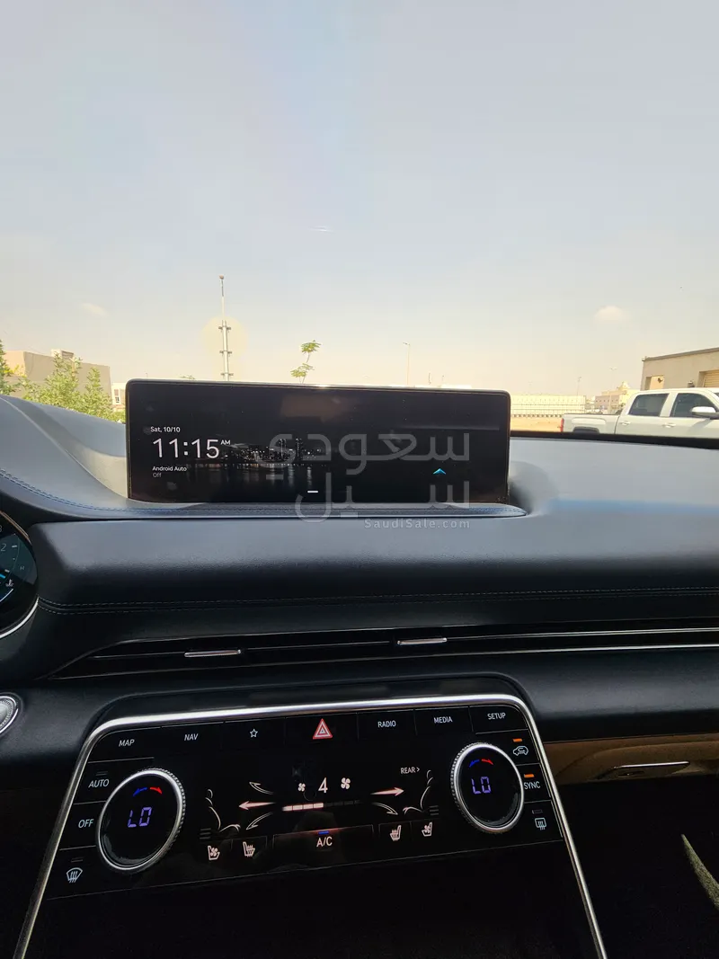 2022 جينيسيس جي في 80