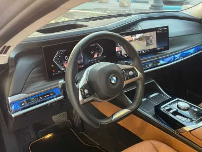 2024 بي ام دبليو الفئة السابعة 735أي