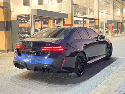 2026 بي ام دبليو الفئة ام إم 5
