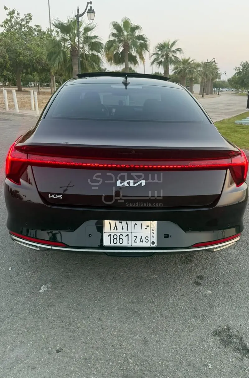 2022 كيا كاي8