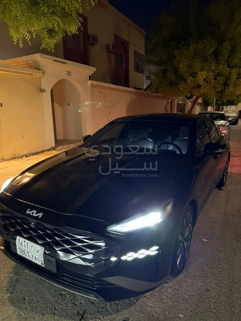 2022 كيا كاي8