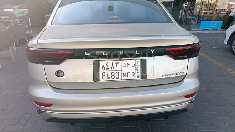 2024 جيلي امجراند جي اس