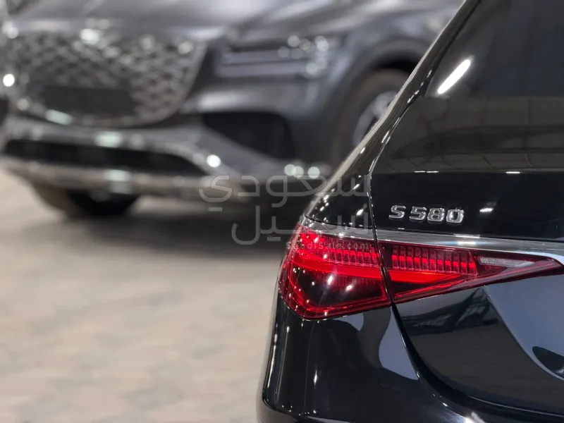 2022 مرسيدس - بنز إس 580