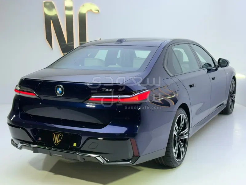 2023 بي ام دبليو الفئة السابعة 740أي