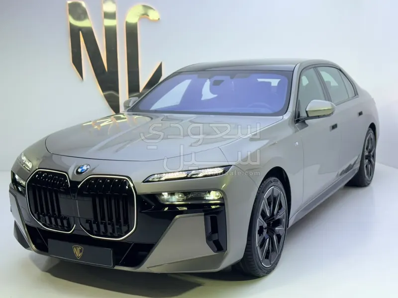 2025 بي ام دبليو الفئة السابعة 760أي