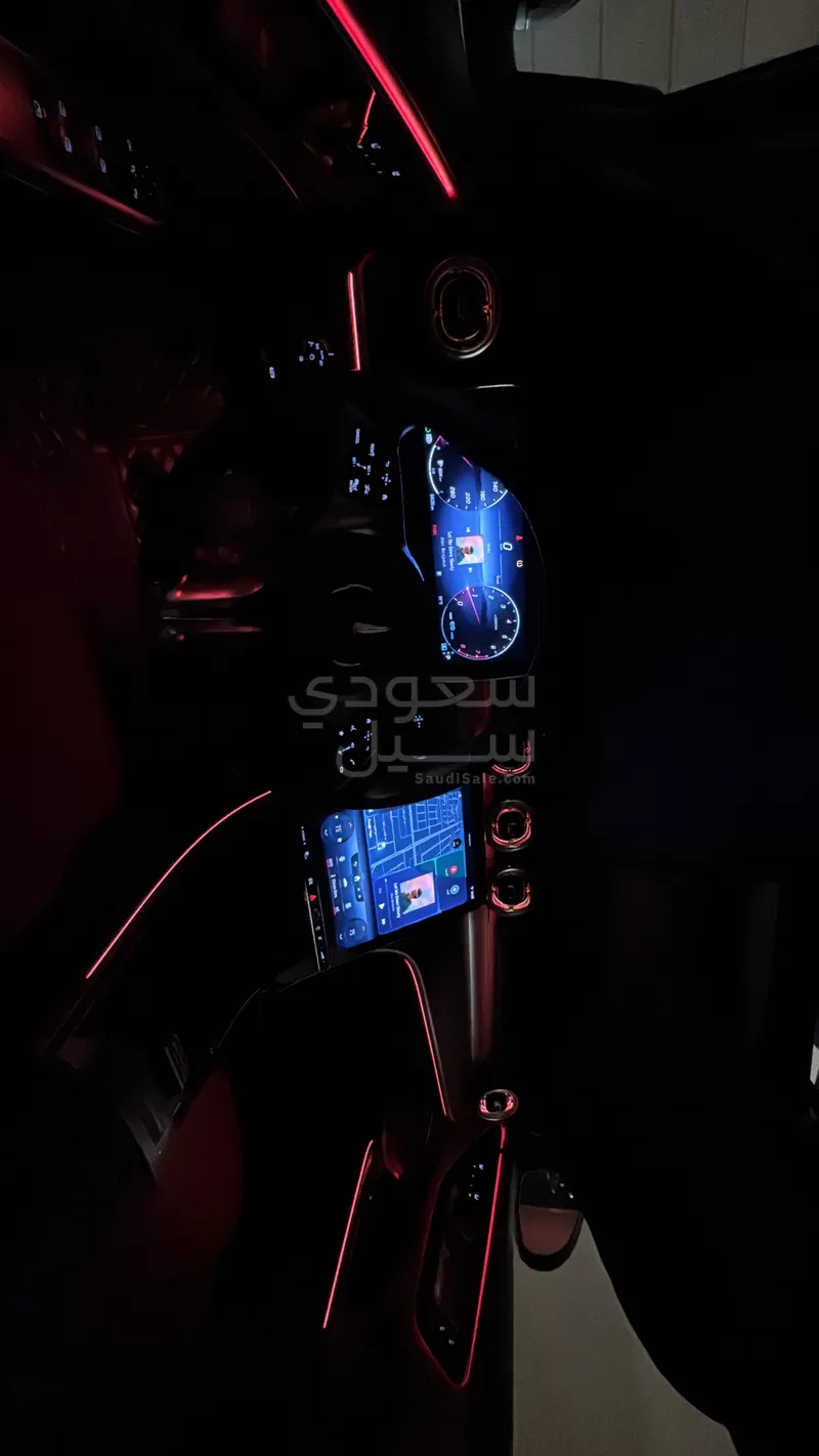 2022 مرسيدس - بنز سي 300