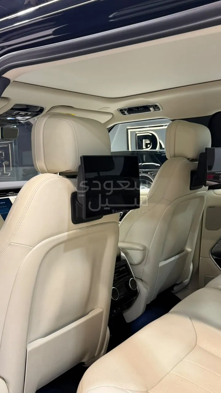 2023 Land Rover Range Rover HSE