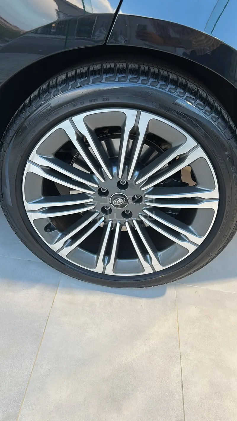 2023 Land Rover Range Rover HSE