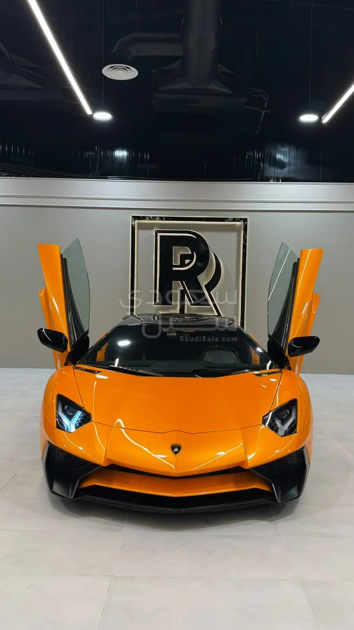 2017 Lamborghini Aventador SV Roadster