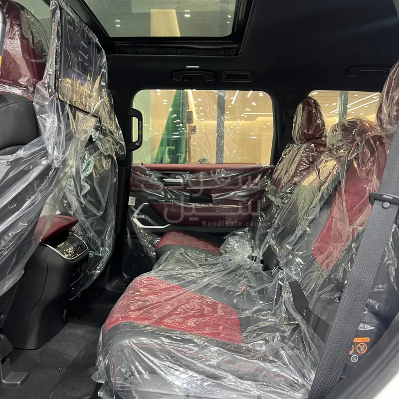 2026 Nissan Patrol Platinum