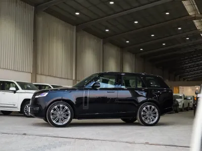 2027 Land Rover Range Rover HSE