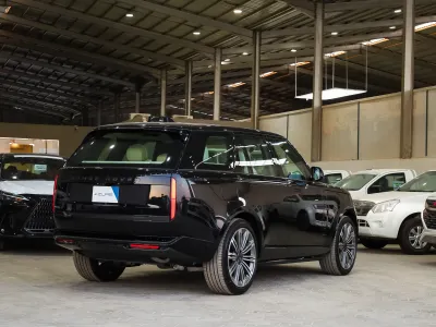 2027 Land Rover Range Rover HSE