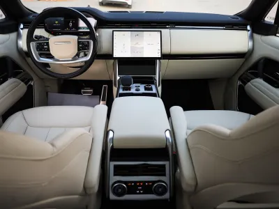 2027 Land Rover Range Rover HSE