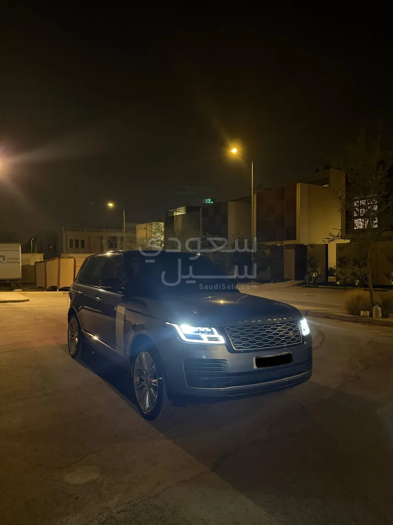 2018 لاند روفر رينج روفر فوج اس اي