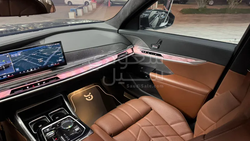 2023 بي ام دبليو الفئة السابعة 740أي