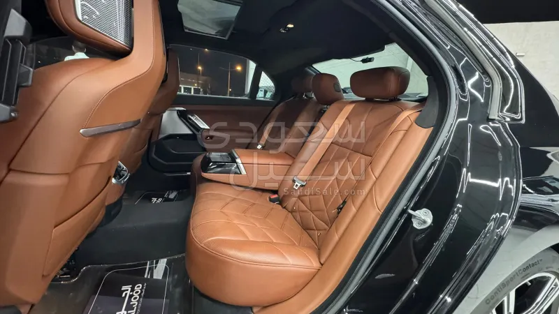 2023 بي ام دبليو الفئة السابعة 740أي
