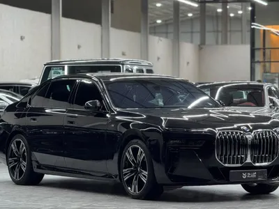 2023 بي ام دبليو الفئة السابعة 740أي
