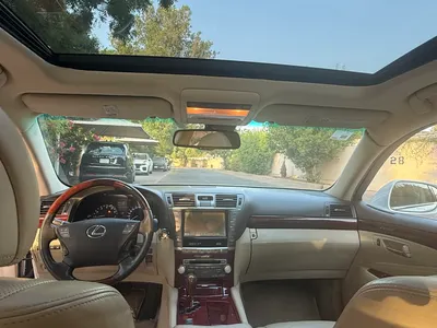 2010 لكزس إل إس 460